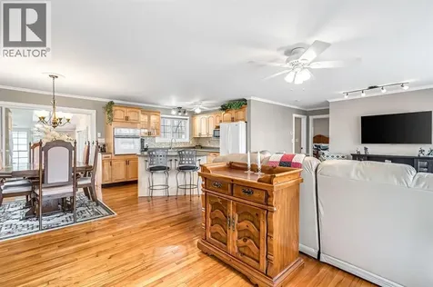 9900 Lake Road Lambton Shores ON N0N 1J1