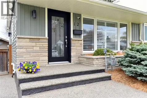 12 Desjardins Avenue Dundas ON L9H 4P9