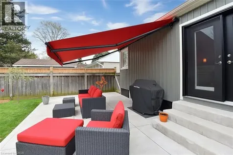 12 Desjardins Avenue Dundas ON L9H 4P9