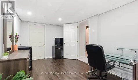 1165 Klondike Road Ottawa ON K2W 1C8