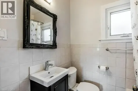 123 Gage Avenue North Hamilton ON L8L 6Z8