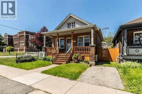 123 Gage Avenue North Hamilton ON L8L 6Z8