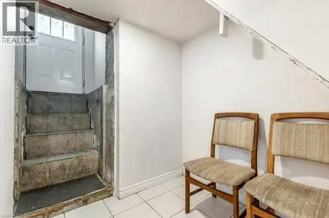 123 Gage Avenue North Hamilton ON L8L 6Z8