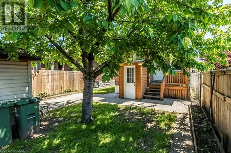 123 Gage Avenue North Hamilton ON L8L 6Z8