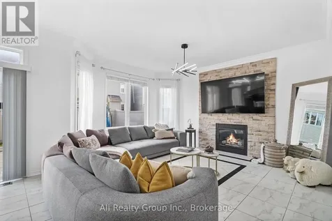 3454 River Run Avenue Ottawa ON K2J 0R8