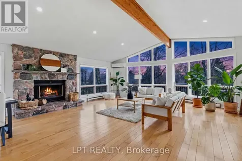 50 Concession Rd 2 West Tiny ON L0L 2T0