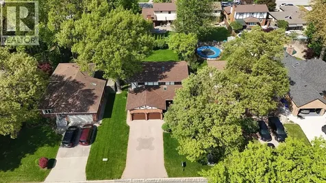 534 Michael Crescent Lasalle ON N9J 3A3