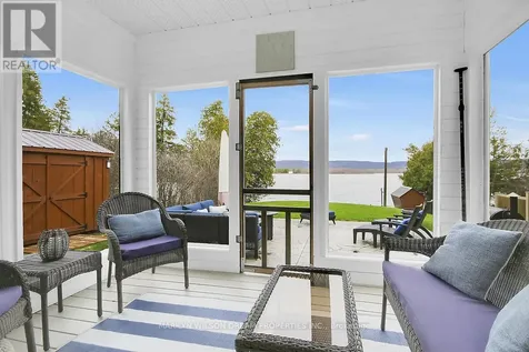 3276 Barlow Crescent Ottawa ON K0A 1T0
