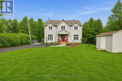 3276 Barlow Crescent Ottawa ON K0A 1T0