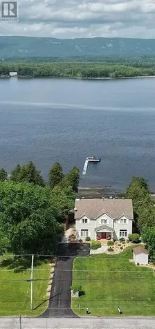 3276 Barlow Crescent Ottawa ON K0A 1T0