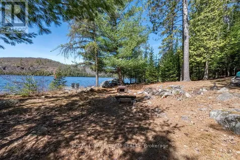 218 Diamond Lake Road Madawaska Valley ON K0J 1L0