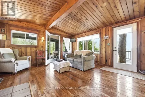 218 Diamond Lake Road Madawaska Valley ON K0J 1L0