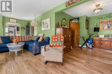 101 Maple Lane Drive Kawartha Lakes (ops) ON K9V 4R1