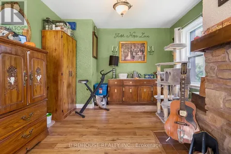 101 Maple Lane Drive Kawartha Lakes (ops) ON K9V 4R1