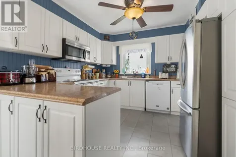 101 Maple Lane Drive Kawartha Lakes (ops) ON K9V 4R1