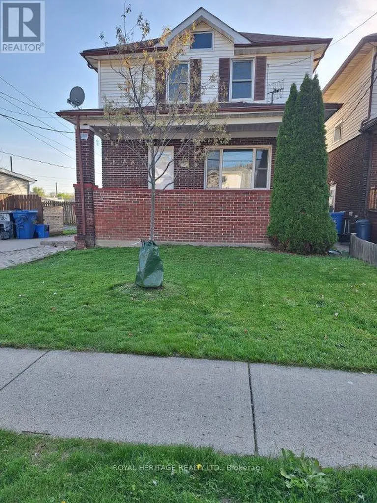 1165 Elm Avenue Windsor ON N9A 5J1