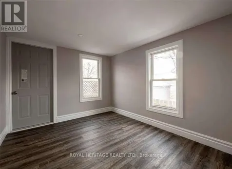 1165 Elm Avenue Windsor ON N9A 5J1