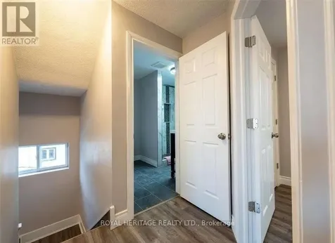 1165 Elm Avenue Windsor ON N9A 5J1