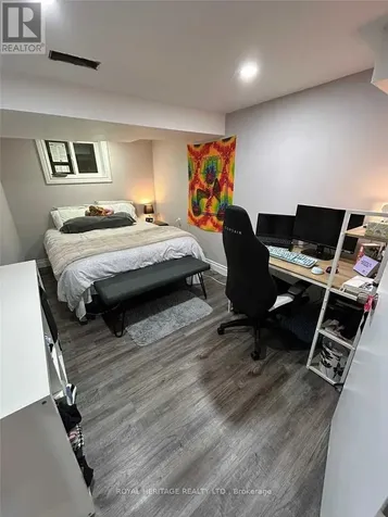 1165 Elm Avenue Windsor ON N9A 5J1