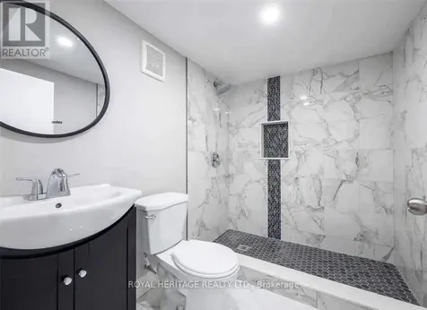 1165 Elm Avenue Windsor ON N9A 5J1