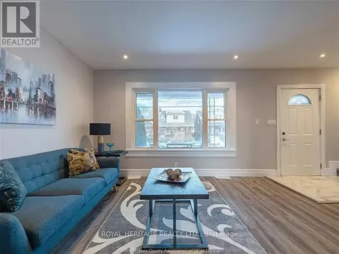 1165 Elm Avenue Windsor ON N9A 5J1