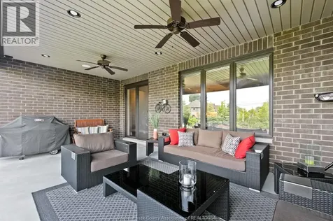 5168 Vel Lane Lasalle ON N9H 0P7