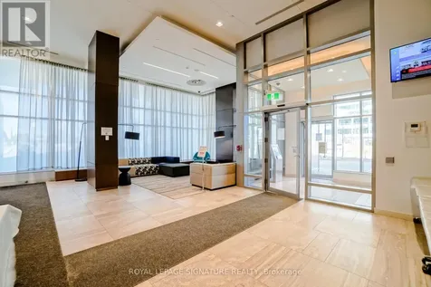 2560 Eglinton Avenue West Mississauga (central Erin Mills) ON L5M 0Y3