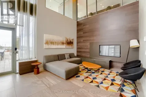 2560 Eglinton Avenue West Mississauga (central Erin Mills) ON L5M 0Y3