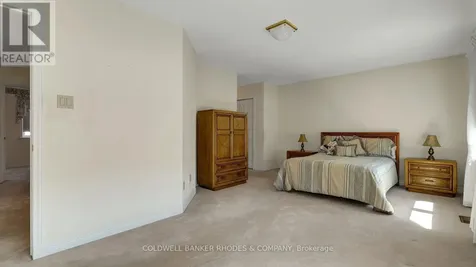 1626 Blohm Drive Ottawa ON K1G 5P3
