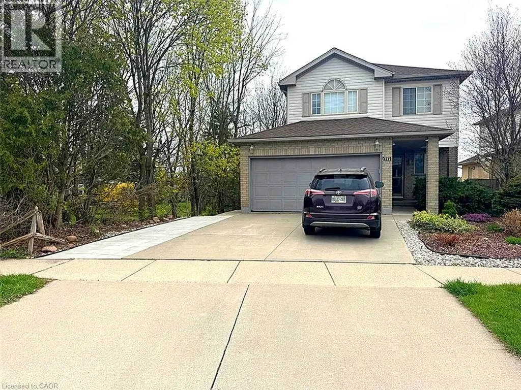 2111 Countrystone Place Kitchener ON N2N 3L7