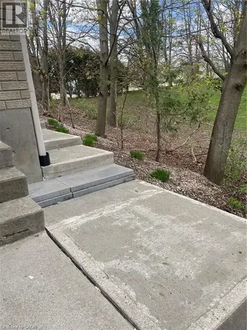 2111 Countrystone Place Kitchener ON N2N 3L7