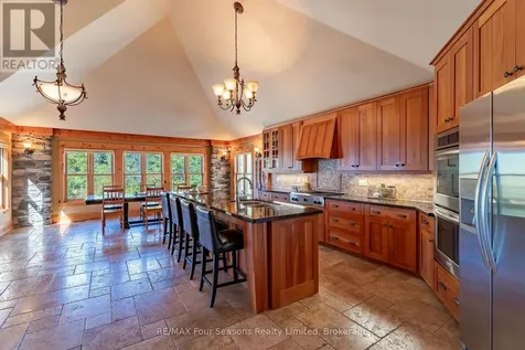 805 Eastdale Drive Wasaga Beach ON L9Z 2R5