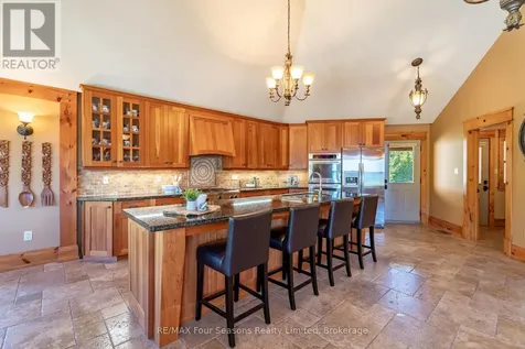 805 Eastdale Drive Wasaga Beach ON L9Z 2R5