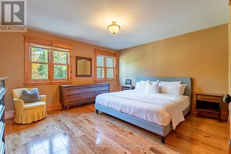805 Eastdale Drive Wasaga Beach ON L9Z 2R5