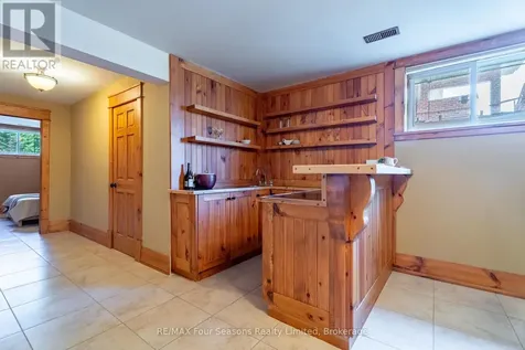 805 Eastdale Drive Wasaga Beach ON L9Z 2R5
