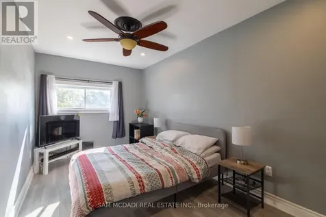 55 Allan Avenue Hamilton (homeside) ON L8H 2C8