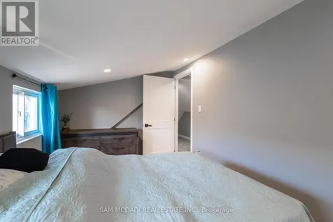 55 Allan Avenue Hamilton (homeside) ON L8H 2C8