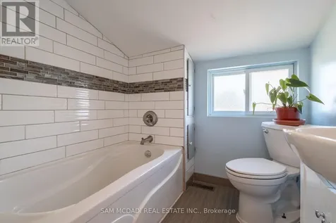 55 Allan Avenue Hamilton (homeside) ON L8H 2C8