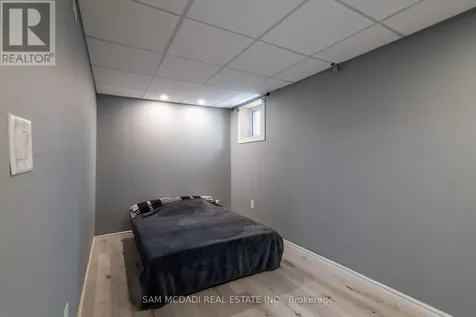 55 Allan Avenue Hamilton (homeside) ON L8H 2C8
