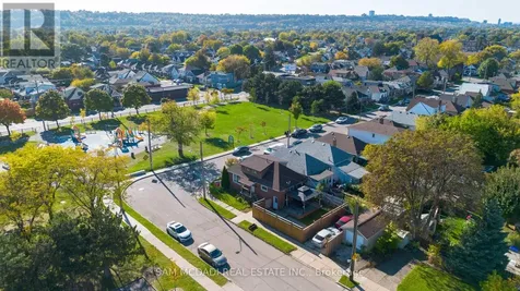 55 Allan Avenue Hamilton (homeside) ON L8H 2C8