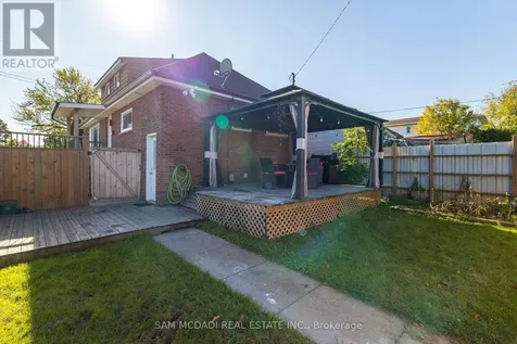 55 Allan Avenue Hamilton (homeside) ON L8H 2C8