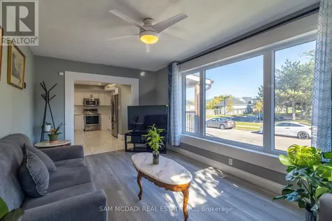 55 Allan Avenue Hamilton (homeside) ON L8H 2C8