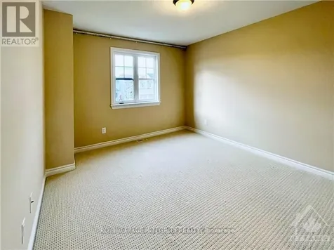 195 Keyrock Drive Ottawa ON K2T 0A9
