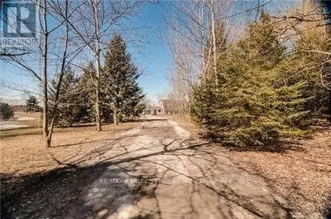 7180 17TH Sideroad King ON L0G 1T0