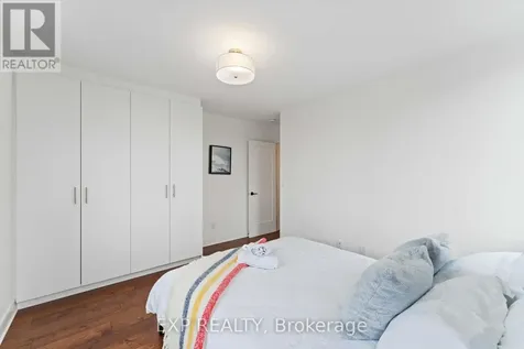 9 Anderson Street Ottawa ON K1R 6T4