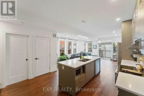9 Anderson Street Ottawa ON K1R 6T4