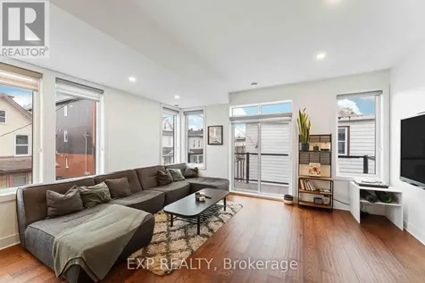 9 Anderson Street Ottawa ON K1R 6T4