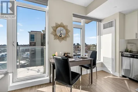 118 Holmwood Avenue Ottawa ON K1S 5J5