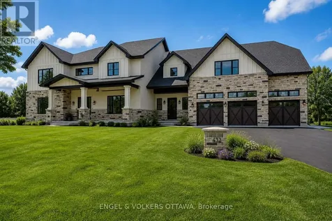 432 Ashbee Court Ottawa ON K4M 0A8