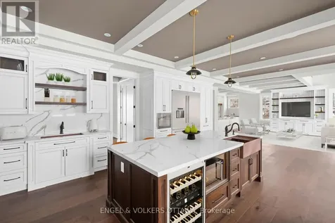 432 Ashbee Court Ottawa ON K4M 0A8